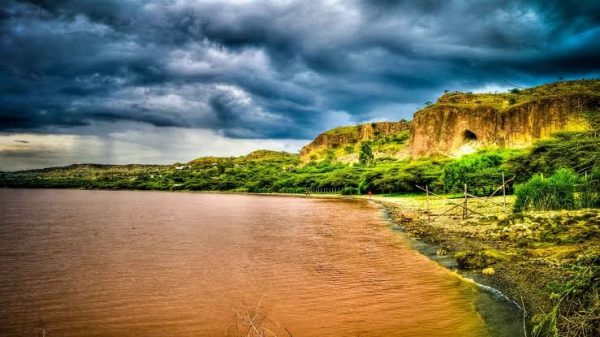 Langanoo And Shale Abiyata